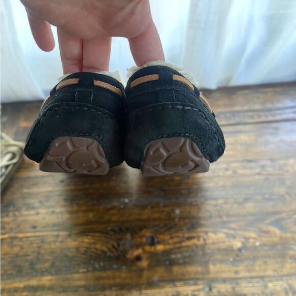 UGG Dakota Suede Moccasin Bow Indoor Outdoor Women's Slipper Shoe US 7 - Picture 11 of 13
